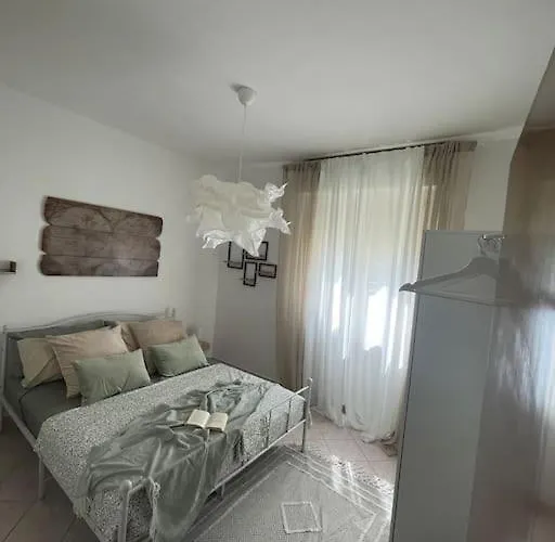 아파트 Casa Lamone 파엔차